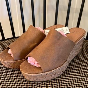 NWT A New Day Platform Sandals